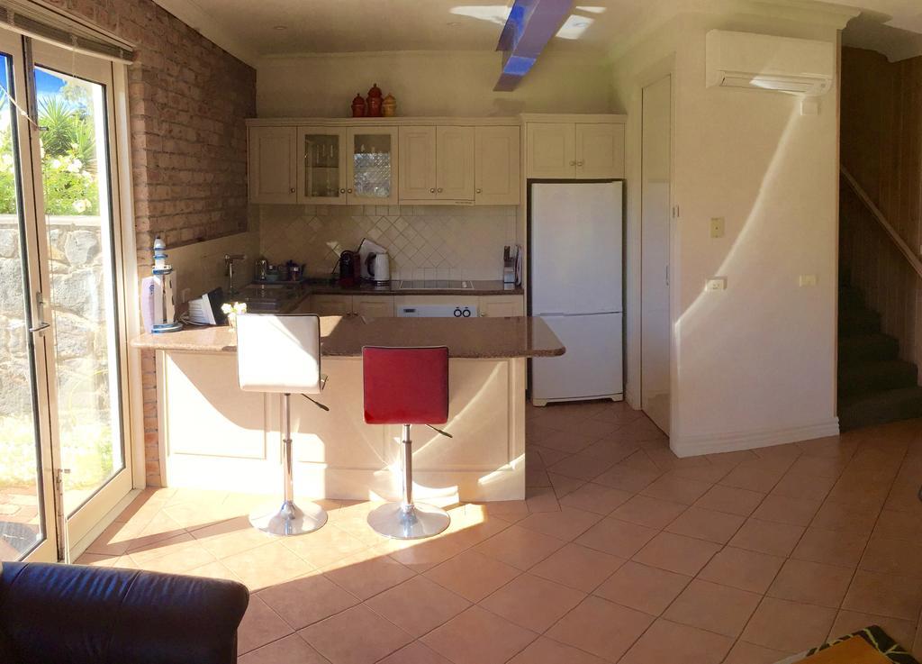 Villa Dockside Waterfront Indulgence Port Fairy Exterior foto